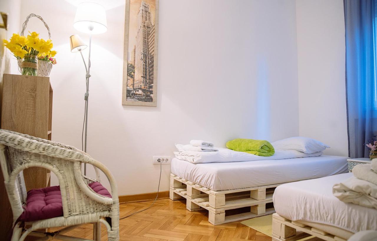Hostel Beogradjanka Buitenkant foto