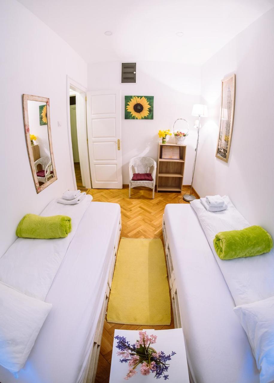 Hostel Beogradjanka Buitenkant foto